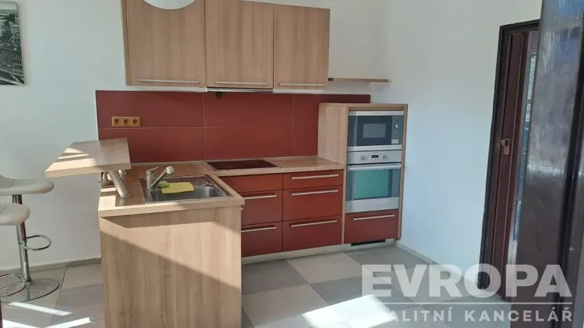 Pronájem bytu 3+kk, Mšeno, Mělnická, 41 m2