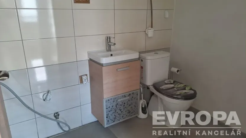 Pronájem bytu 3+kk, Mšeno, Mělnická, 41 m2