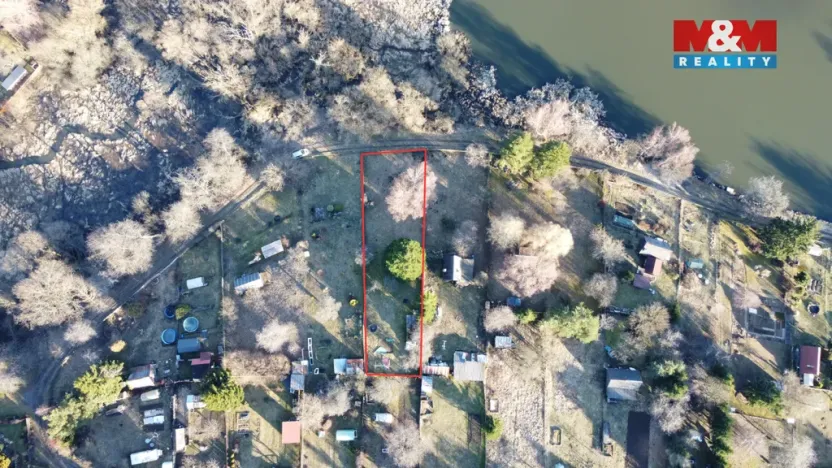 Prodej zahrady, Bochov, 908 m2