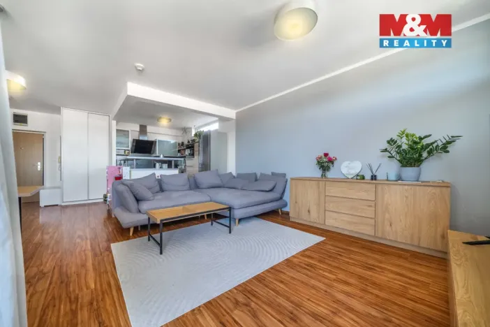 Prodej bytu 4+kk, Králův Dvůr, 89 m2