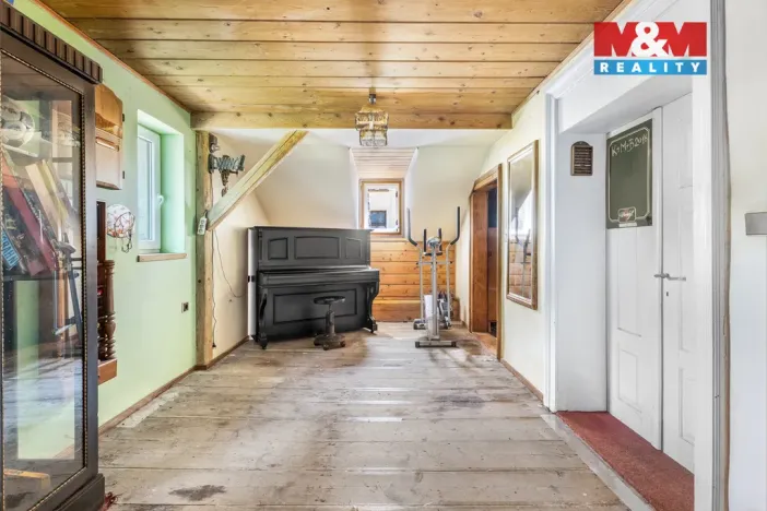 Prodej rodinného domu, Háje nad Jizerou - Loukov, 180 m2