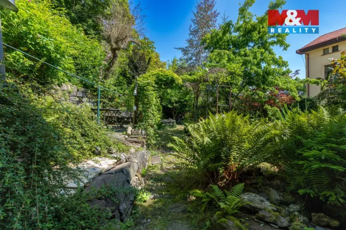 Prodej rodinného domu, Háje nad Jizerou - Loukov, 180 m2