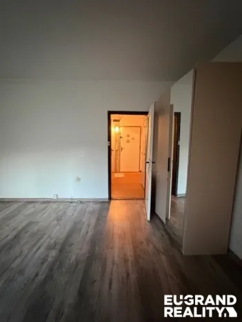 Pronájem bytu 1+1, Rumburk, Na valech, 40 m2