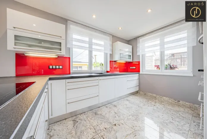 Prodej rodinného domu, Dalovice - Všeborovice, 315 m2