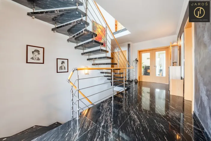 Prodej rodinného domu, Dalovice - Všeborovice, 315 m2