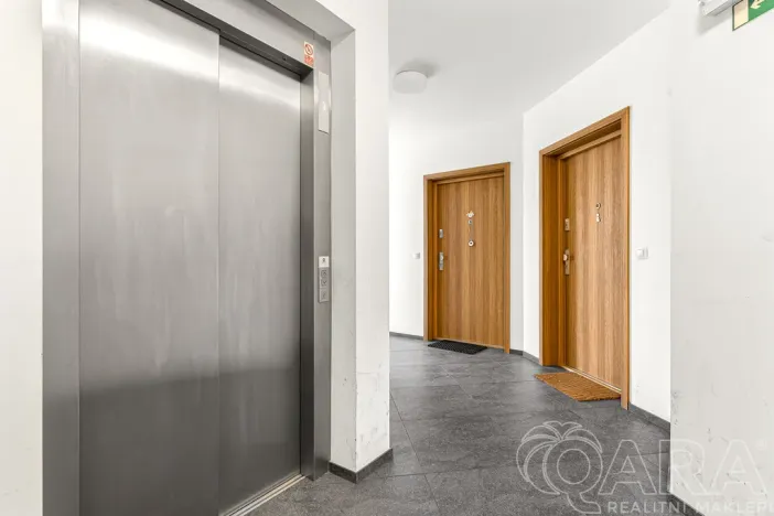 Prodej bytu 3+kk, Praha, Na Křtině, 82 m2