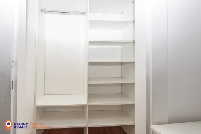 Prodej bytu 1+kk, Zábřeh, Masarykovo náměstí, 31 m2