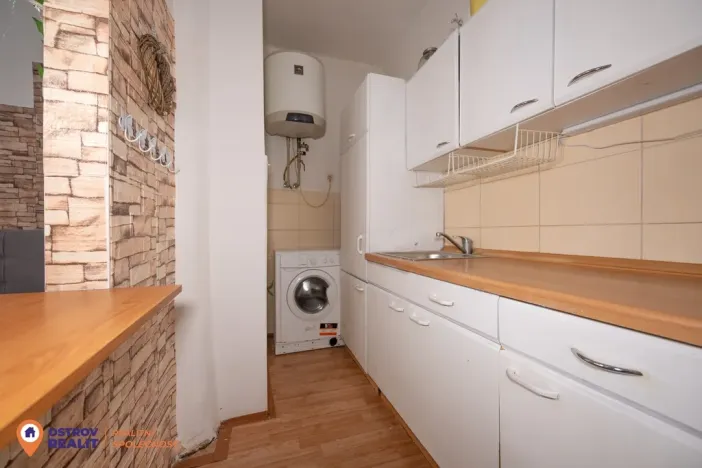 Prodej bytu 1+kk, Zábřeh, Masarykovo náměstí, 31 m2
