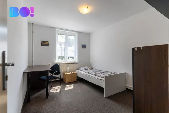 Pronájem pokoje, Řeka, 15 m2