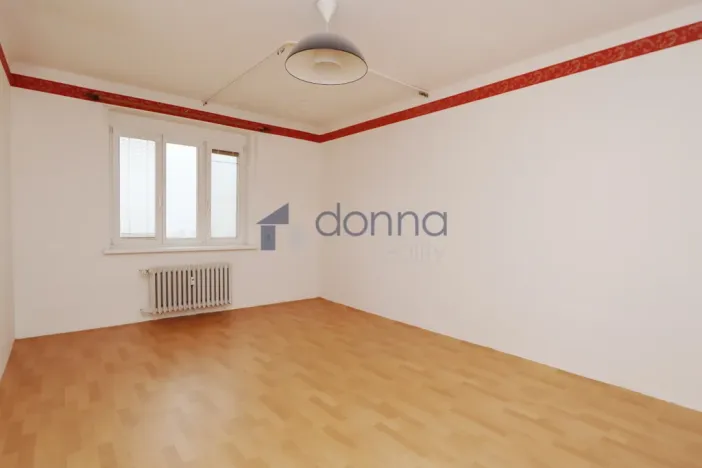 Pronájem bytu 1+kk, Praha, Sobotecká, 30 m2