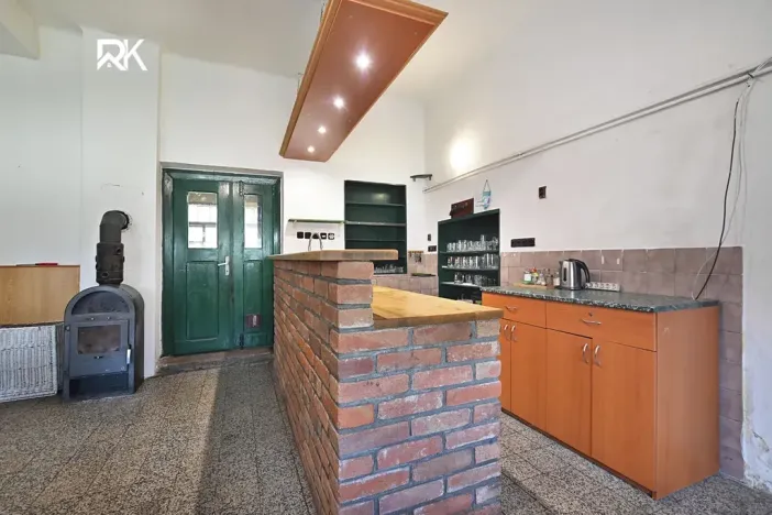 Prodej restaurace, Nová Ves I, Legerovo nám., 470 m2