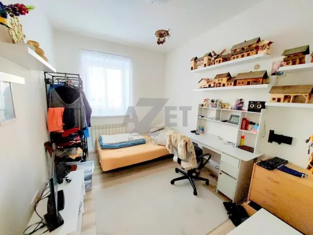 Prodej bytu 3+1, Krnov - Pod Bezručovým vrchem, Březinova, 177 m2