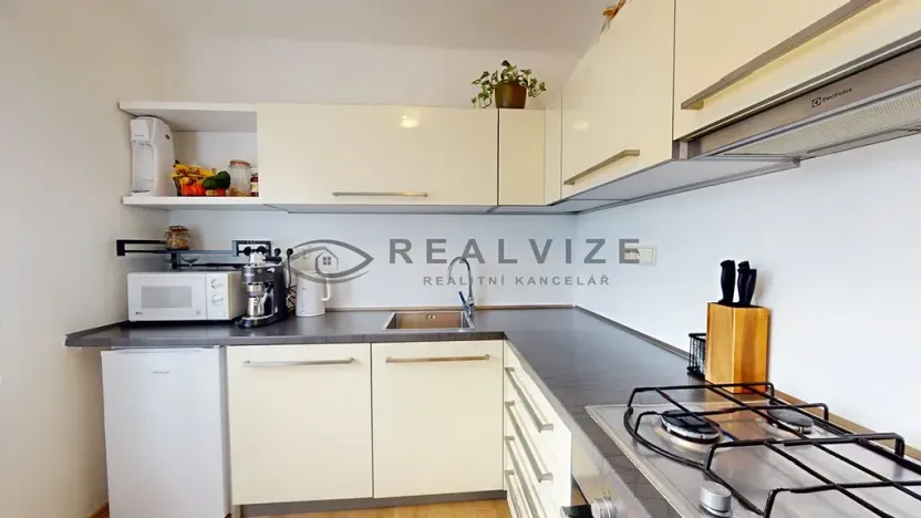 Prodej bytu 1+1, České Budějovice, Hálkova, 30 m2