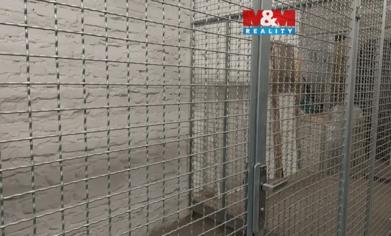 Pronájem skladu, Praha - Libeň, U libeňského pivovaru, 4 m2