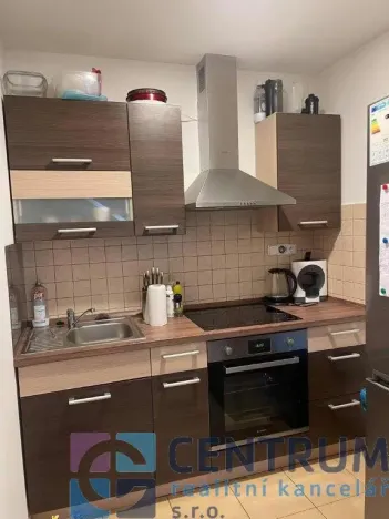 Pronájem bytu 2+kk, Jablonec nad Nisou, Květinová, 45 m2