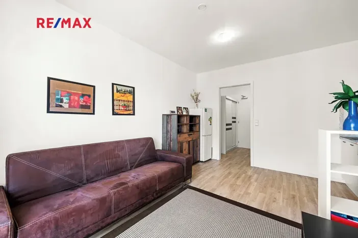 Prodej bytu 1+kk, Praha - Libeň, Novovysočanská, 24 m2