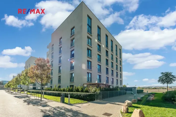 Prodej bytu 1+kk, Praha - Libeň, Novovysočanská, 24 m2