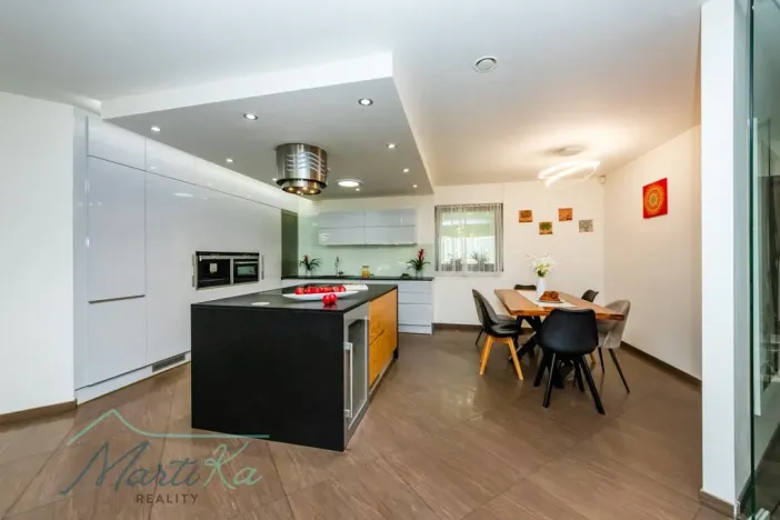 Prodej rodinného domu, Mníšek pod Brdy, Skalecká, 202 m2