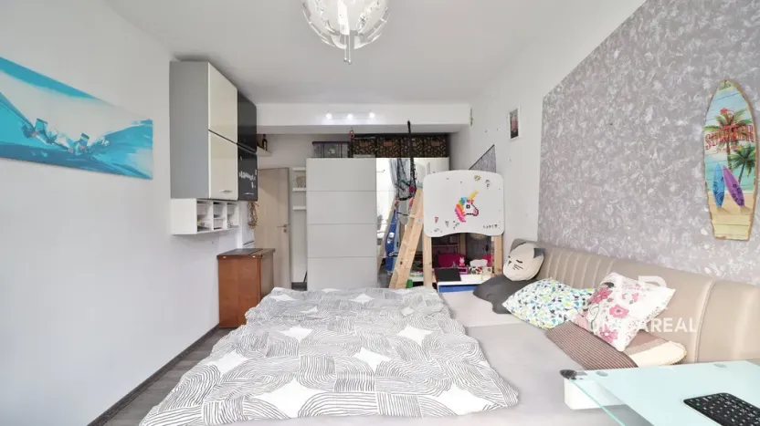 Prodej bytu 2+1, Brno - Obřany, Fryčajova, 52 m2