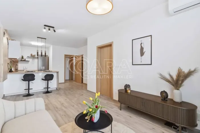 Prodej bytu 2+kk, Horoměřice, Velvarská, 53 m2