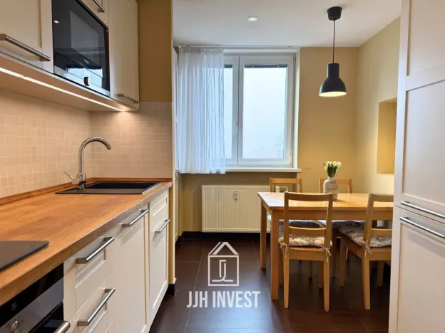 Pronájem bytu 2+1, Praha - Krč, Višňová, 55 m2