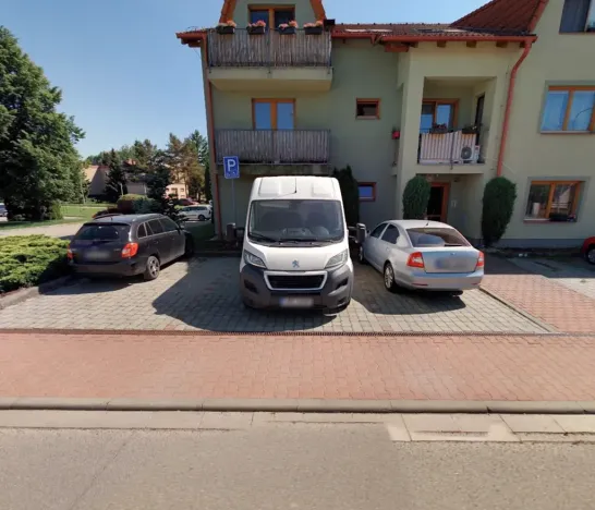 Dražba garážového stání, Slavkov u Brna, Polní, 14 m2