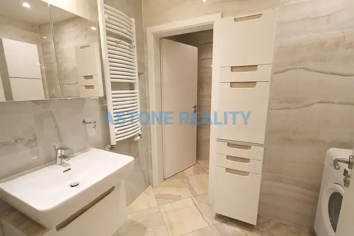 Pronájem bytu 2+kk, Praha - Žižkov, Olšanská, 51 m2