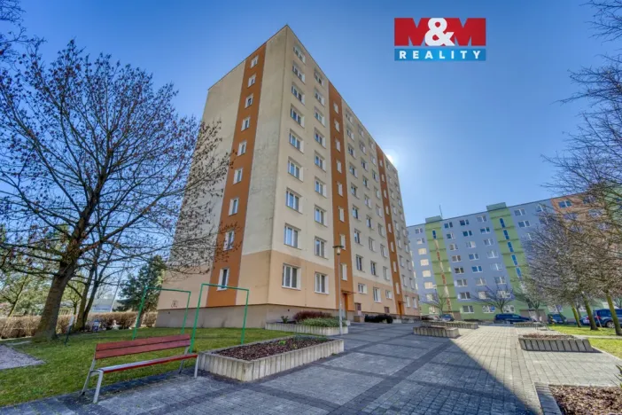 Prodej bytu 2+1, Plzeň - Doubravka, Hrádecká, 63 m2