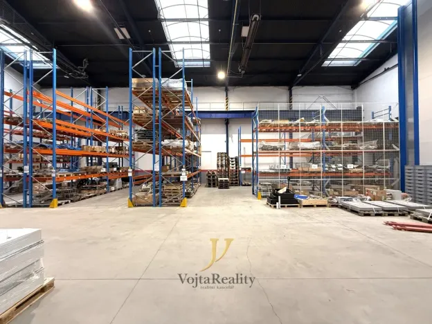 Pronájem výrobních prostor, Olomouc - Chválkovice, 661 m2