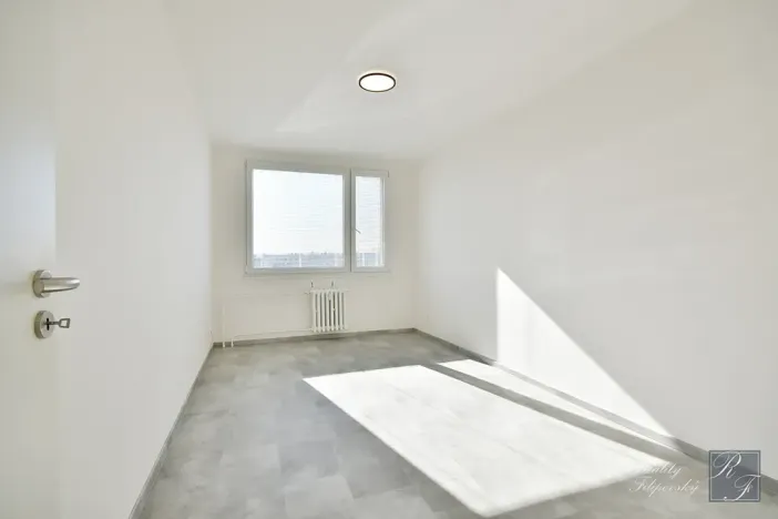 Prodej bytu 4+1, Praha - Čimice, Strážnická, 103 m2