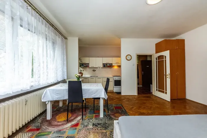 Prodej bytu 1+kk, Praha - Břevnov, Kolátorova, 39 m2