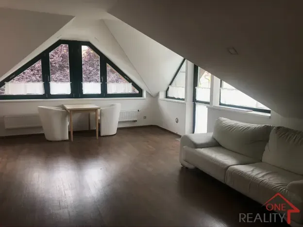 Pronájem bytu 2+kk, Zlín, 58 m2