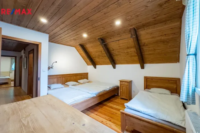 Prodej rodinného domu, Horní Maršov, Pod Černým vrchem, 212 m2