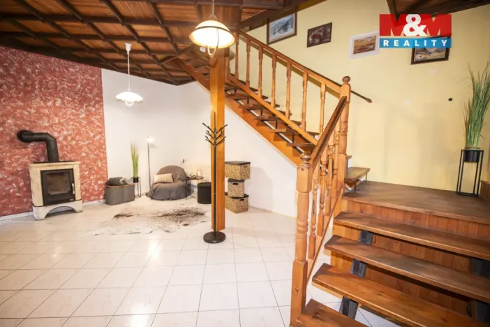 Pronájem rodinného domu, Hradec Králové, Sadovská, 180 m2