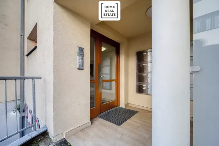 Prodej bytu 3+kk, Praha - Libeň, Nad Rokoskou, 77 m2