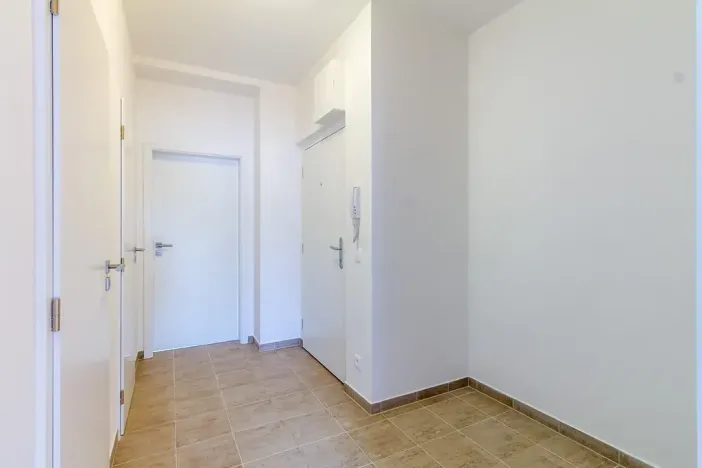 Pronájem bytu 1+1, Praha - Smíchov, Podbělohorská, 45 m2