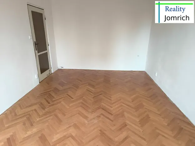 Pronájem bytu 2+1, Liberec, Školní, 45 m2