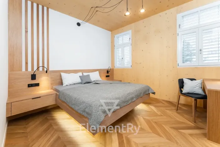 Pronájem bytu 5+kk, Hradec Králové, Heřmanova, 220 m2