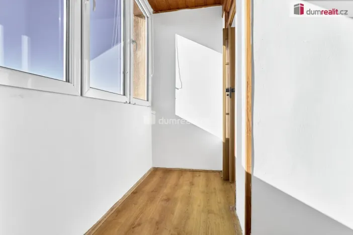 Prodej bytu 4+1, Karlovy Vary - Rybáře, Rohová, 86 m2