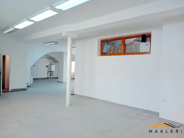 Pronájem obchodního prostoru, Jihlava, Znojemská, 90 m2
