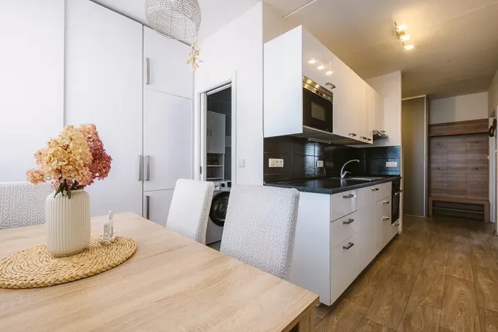 Prodej bytu 3+1, Kněžice, 62 m2