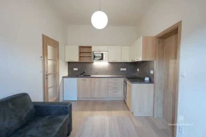 Pronájem bytu 2+kk, České Budějovice - České Budějovice 5, Dělnická, 40 m2