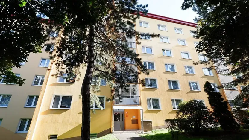 Prodej bytu 1+1, Chomutov, Kyjická, 33 m2