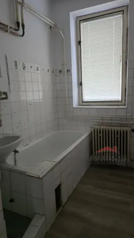 Prodej bytu 4+1, Opava - Předměstí, Dostojevského, 92 m2