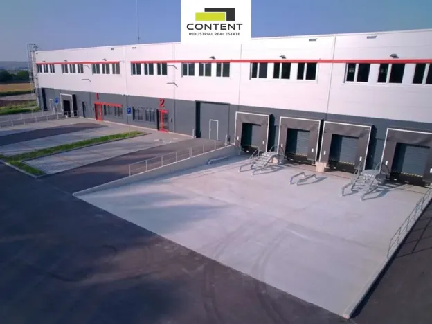 Pronájem skladu, Mikulov, Nádražní, 7000 m2