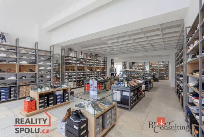 Pronájem kanceláře, Benešov, 190 m2