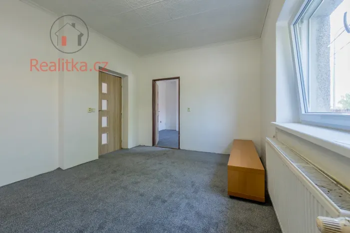 Pronájem obchodního prostoru, Kly - Krauzovna, 300 m2