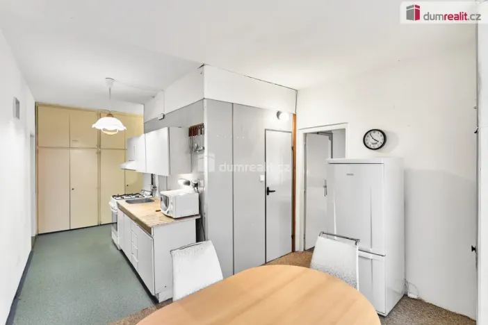 Prodej bytu 3+1, Kynšperk nad Ohří, náměstí SNP, 62 m2