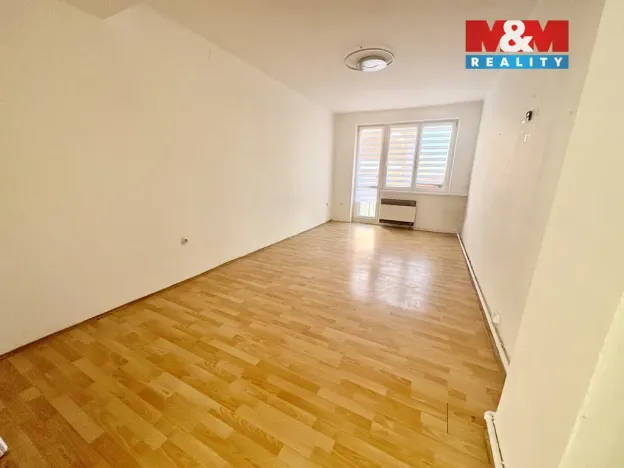 Pronájem bytu 2+1, Rumburk - Rumburk 1, Náměstí Dobrovského, 55 m2