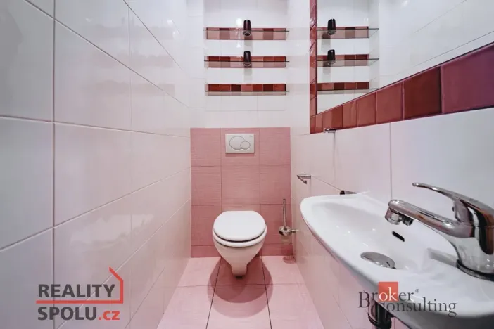 Prodej bytu 2+kk, Strážné, 54 m2